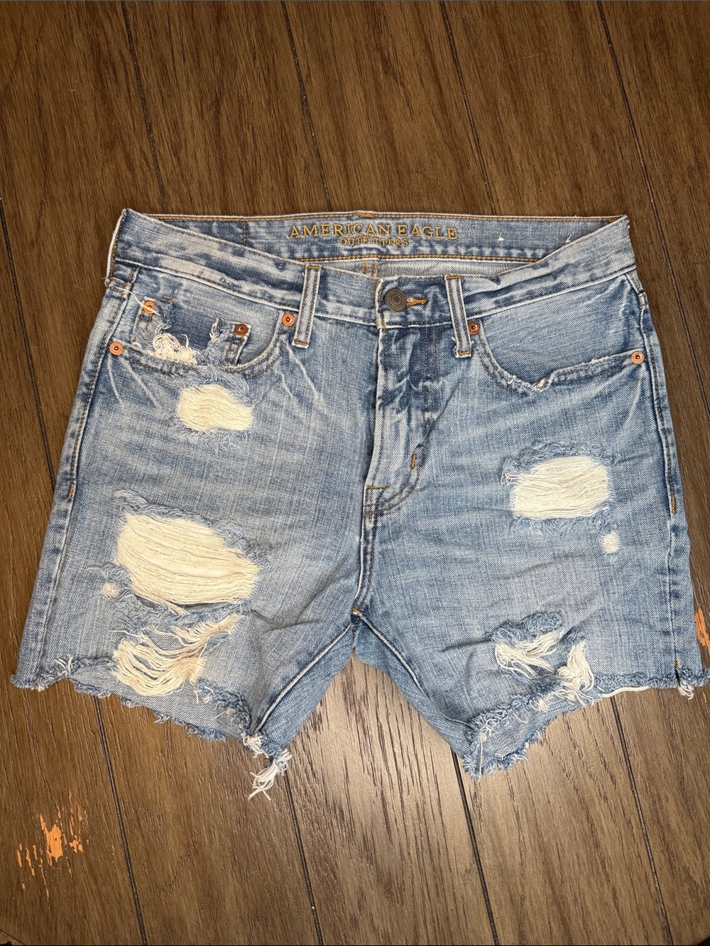 American Eagle distressed denim jean short size 28